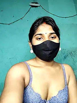 Luv Adite20 online show from 02.28.25