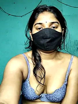 Luv Adite20 online show from 03.04.25