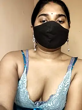 Luv Adite20 online show from 09.11.25