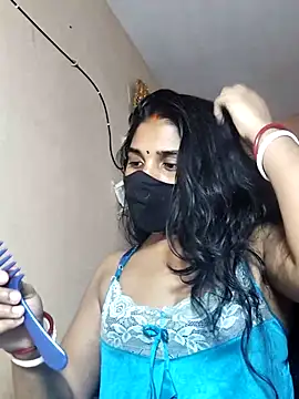 Luv Adite20 online show from 09.15.25