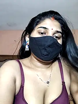 Luv Adite20 online show from 10.28.25