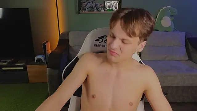 TeddyLiLboy online show from 11.15.25