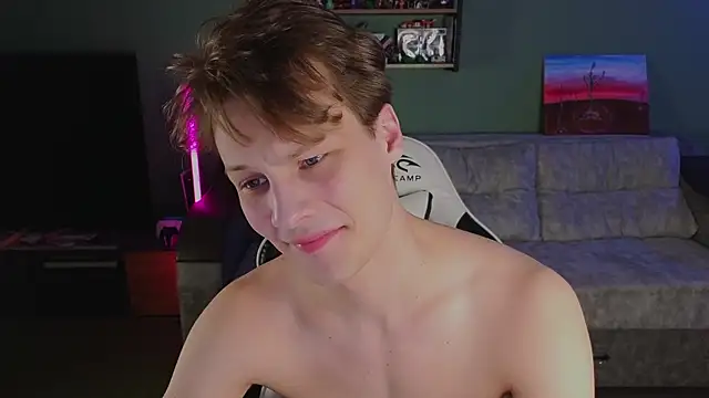 TeddyLiLboy online show from 04.21.26