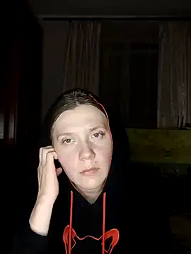 Snapshot of LeraSweet chatting on 12.11.24 LeraSweet online show from 12.11.24