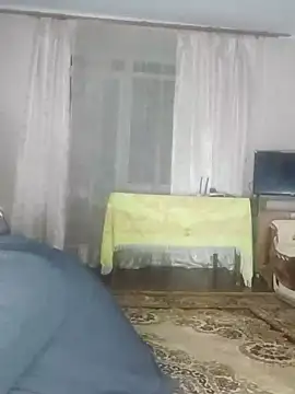 Snapshot of LeraSweet chatting on 12.14.24 LeraSweet online show from 12.14.24