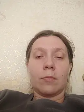 Snapshot of LeraSweet chatting on 02.24.25 LeraSweet online show from 02.24.25