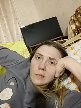 Snapshot of LeraSweet chatting on 03.08.25 LeraSweet online show from 03.08.25