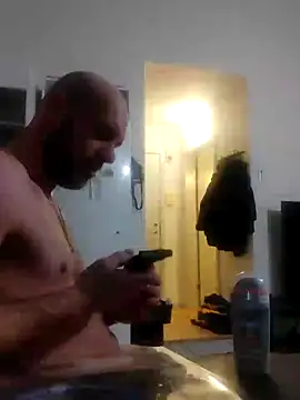 Snapshot of eltoulou chatting on 01.23.25 eltoulou online show from 01.23.25