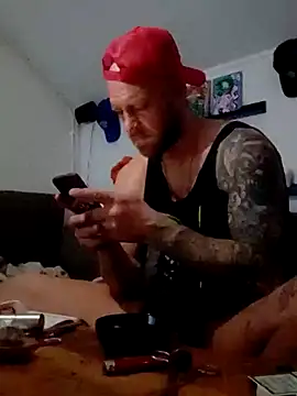 Snapshot of eltoulou chatting on 02.08.25 eltoulou online show from 02.08.25