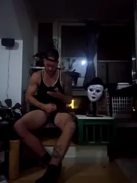 Snapshot of eltoulou chatting on 09.11.25 eltoulou online show from 09.11.25