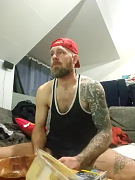 Snapshot of eltoulou chatting on 02.19.26 eltoulou online show from 02.19.26