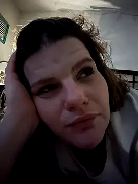 Snapshot of BeckiTooSweet chatting on 12.03.24 BeckiTooSweet online show from 12.03.24