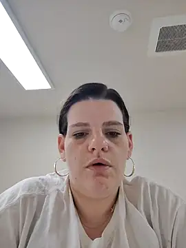 Snapshot of BeckiTooSweet chatting on 09.12.25 BeckiTooSweet online show from 09.12.25