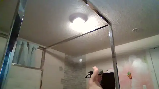 Snapshot of BeckiTooSweet chatting on 10.06.25 BeckiTooSweet online show from 10.06.25