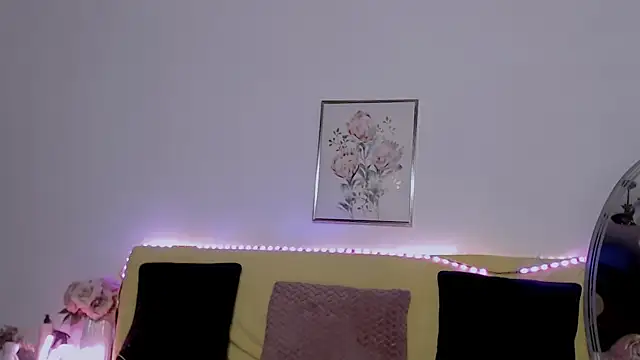 Catlady333 online show from 11.27.25