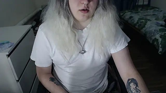 EvaMiron online show from 02.19.26