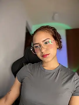 gretta kler1 online show from 02.23.25