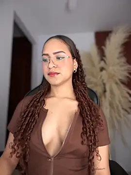 gretta kler1 online show from 11.17.25