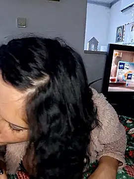 Snapshot of anaaamariaaaa chatting on 01.18.26 anaaamariaaaa online show from 01.18.26