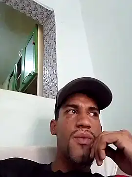 Snapshot of fieltoprj1 chatting on 09.14.25 fieltoprj1 online show from 09.14.25