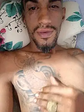 Snapshot of fieltoprj1 chatting on 12.04.25 fieltoprj1 online show from 12.04.25