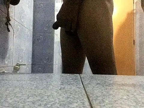 Snapshot of One-Day-Husband chatting on 02.11.25 One-Day-Husband online show from 02.11.25