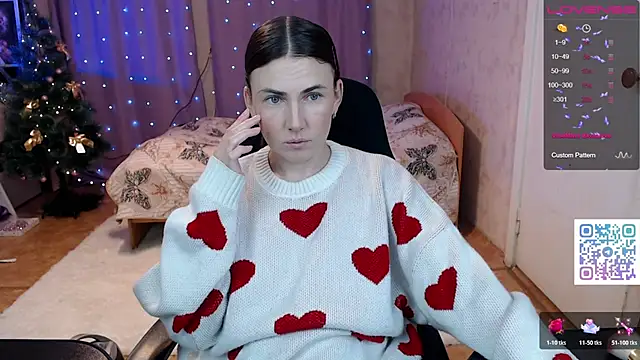 Daniela Cooperr online show from 02.02.26