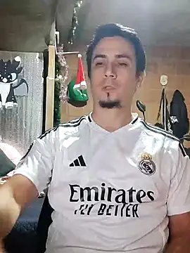 Rejy1992 online show from 12.18.24