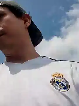 Rejy1992 online show from 01.27.25