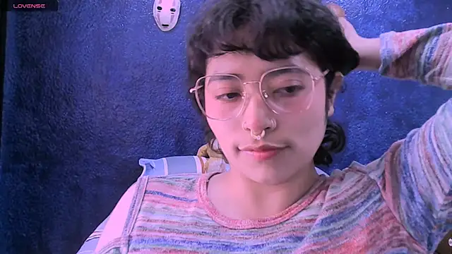 NinaYellow online show from 01.19.26