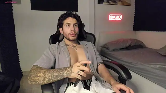 LucianSinclair online show from 12.21.25