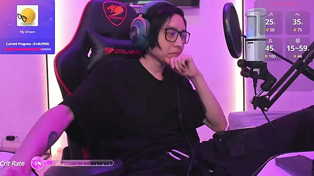 wexlee7 online show from 02.26.25