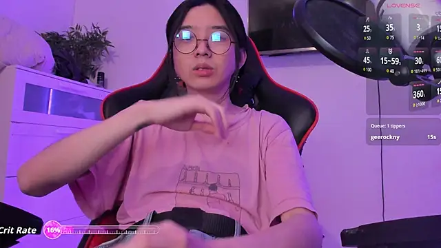 wexlee7 online show from 10.24.25