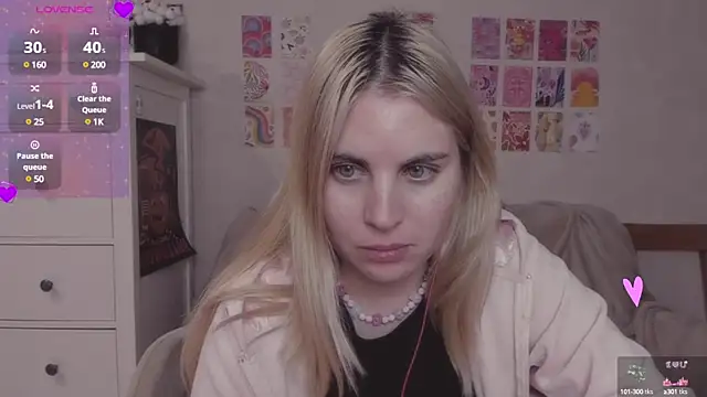 Snapshot of pawpaws chatting on 12.17.24 pawpaws online show from 12.17.24
