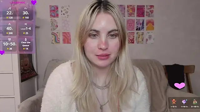 Snapshot of pawpaws chatting on 12.28.24 pawpaws online show from 12.28.24