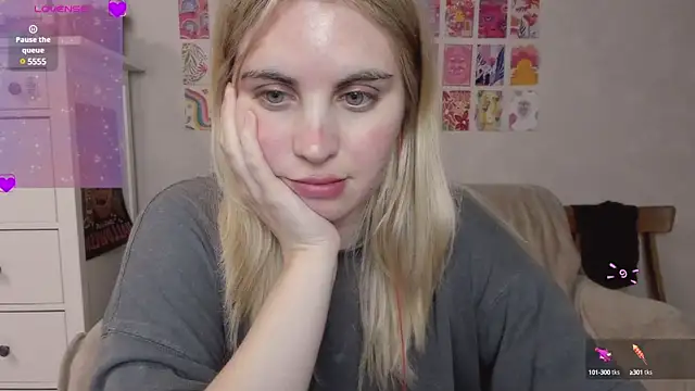 Snapshot of pawpaws chatting on 12.28.24 pawpaws online show from 12.28.24