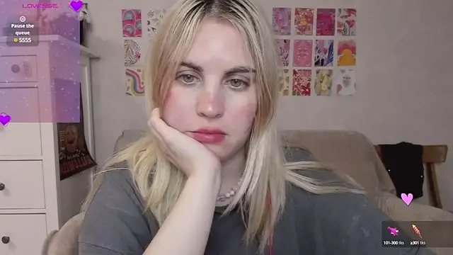 Snapshot of pawpaws chatting on 12.29.24 pawpaws online show from 12.29.24