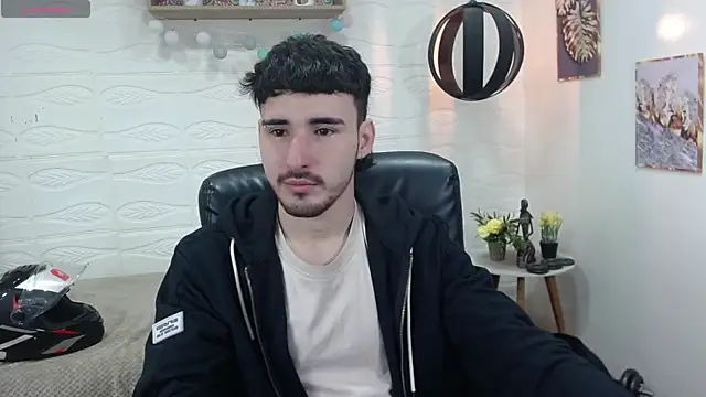 DmitriSanders online show from 01.20.25