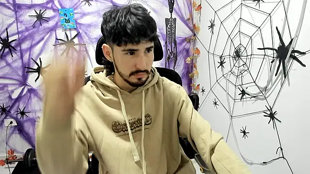 DmitriSanders online show from 12.20.25