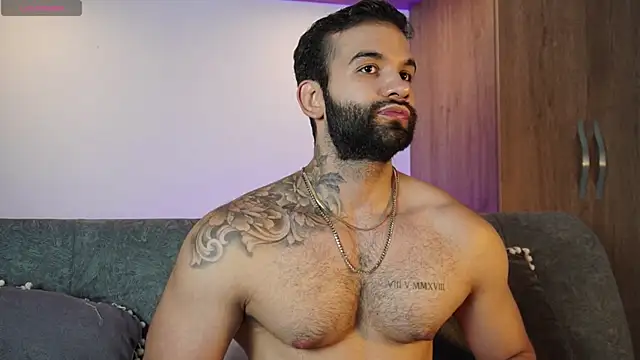 Snapshot of MarkHazze chatting on 10.25.25 MarkHazze online show from 10.25.25