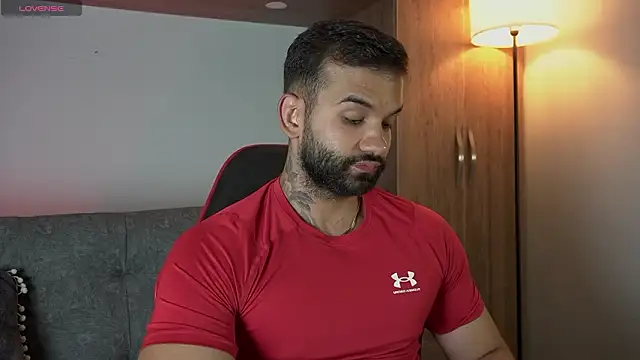 Snapshot of MarkHazze chatting on 02.08.26 MarkHazze online show from 02.08.26