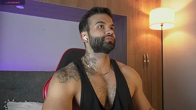 Snapshot of MarkHazze chatting on 02.17.26 MarkHazze online show from 02.17.26