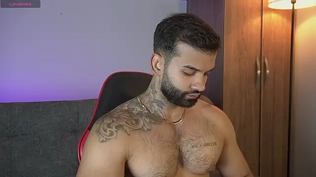 Snapshot of MarkHazze chatting on 02.26.26 MarkHazze online show from 02.26.26