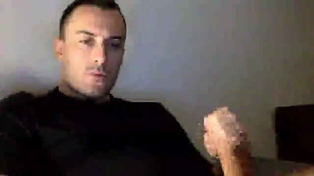 Snapshot of mainnrd chatting on 10.04.25 mainnrd online show from 10.04.25