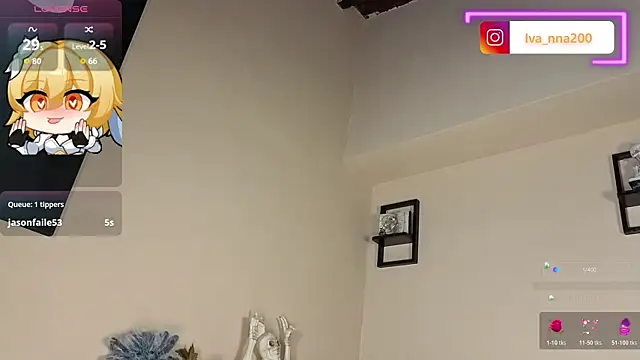 Snapshot of Ivanna_Diamon chatting on 10.26.25 Ivanna Diamon online show from 10.26.25