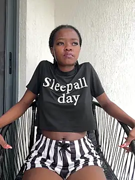 Grusha19 online show from 05.24.26