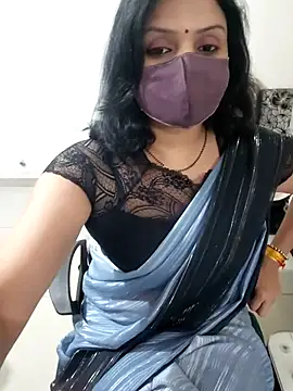 Snapshot of khushikhushi chatting on 12.14.25 khushikhushi online show from 12.14.25