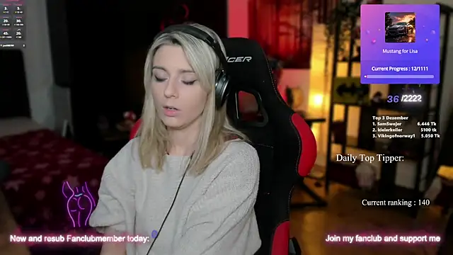 Lisaonthemoon online show from 12.19.24