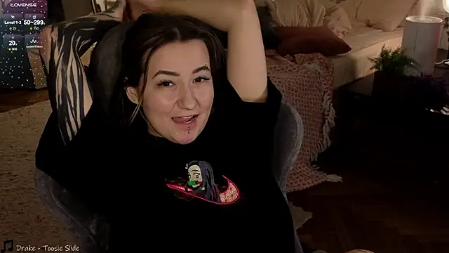 Megan  Hart online show from 01.11.25