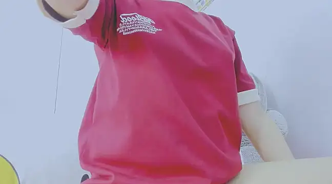 Snapshot of Linh_diudang chatting on 01.25.25 Linh diudang online show from 01.25.25